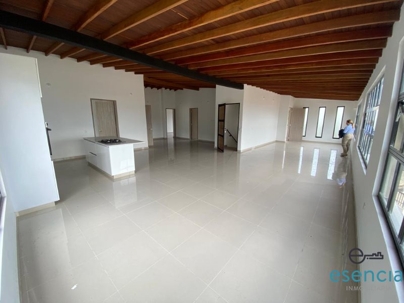 Casa-Finca en Arriendo en La Mina