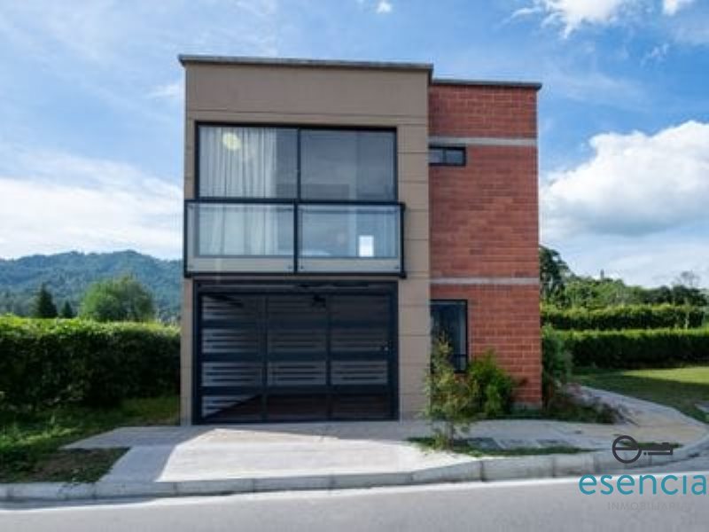 Casa en Arriendo en La Ceja